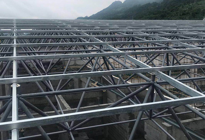 什邡仁怀冠英学校艺体楼网架